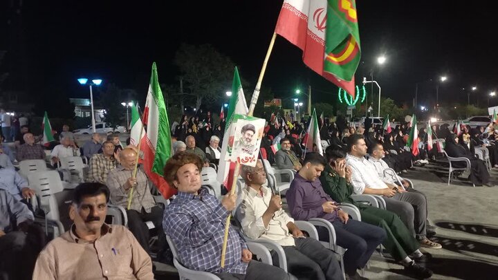 تصاویر/ شب های اقتدار ایوانکی با حضور مدیر کل بنیاد حفظ آثار و نشر ارزش های دفاع مقدس و مقاومت استان سمنان