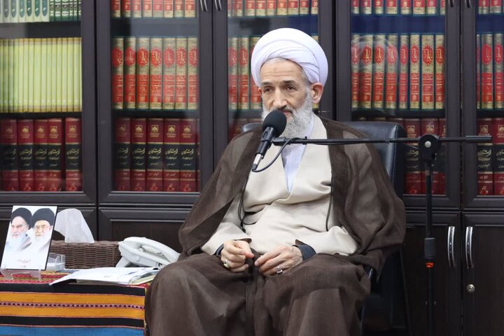 تصاویر/ دیدار سرهنگ قیصری فرمانده انتظامی ساری، با نماینده ولی فقیه در مازندران
