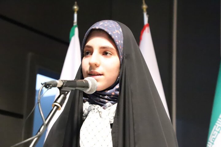 تصاویر/مراسم بزرگداشت سوم خرداد و تجلیل از خانواده های معظم شهدای جنگ رمضان در اراک