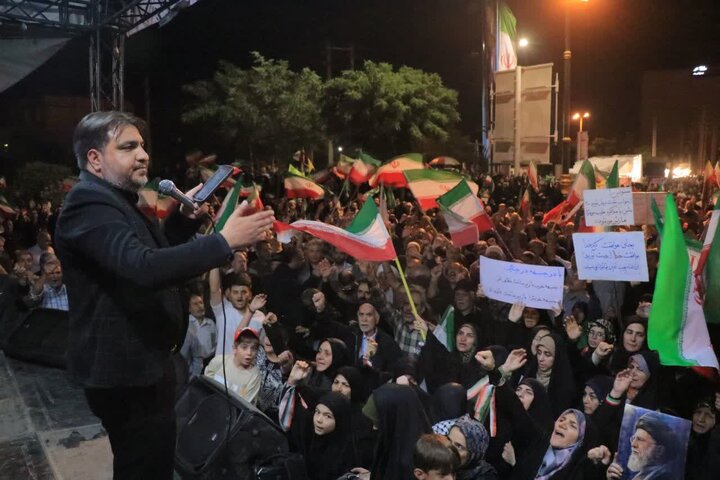 تصاویر/ هشتادوپنجمین اجتماع شبانه مردمی در قرچک