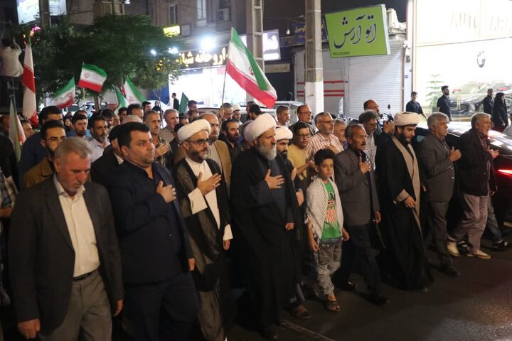 تصاویر/ هشتادوپنجمین اجتماع شبانه مردمی در قرچک