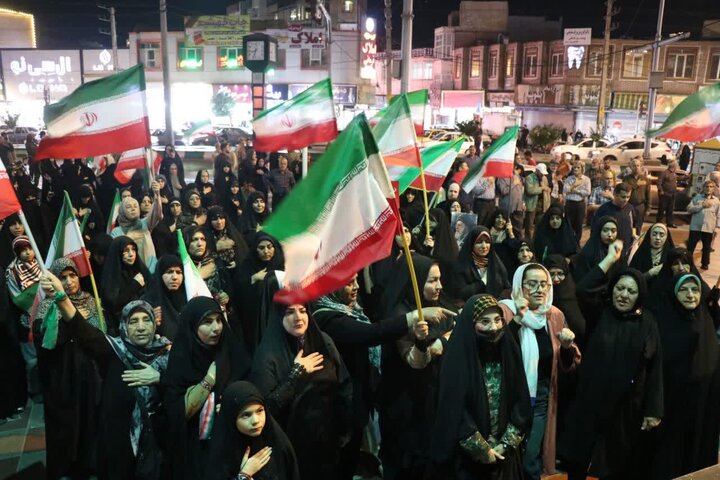 تصاویر/ هشتادوپنجمین اجتماع شبانه مردمی در قرچک