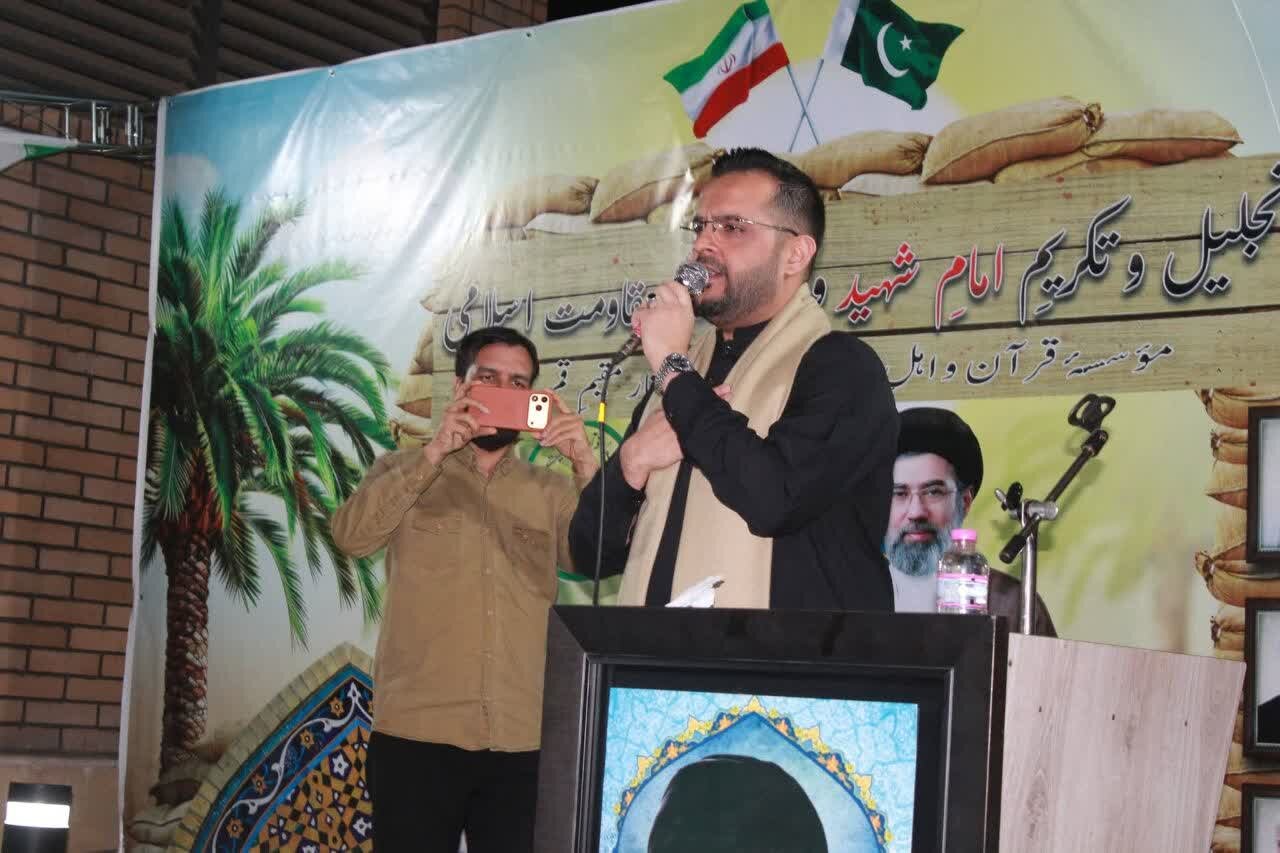 برگزاری اجتماع طلاب پاکستان در قم