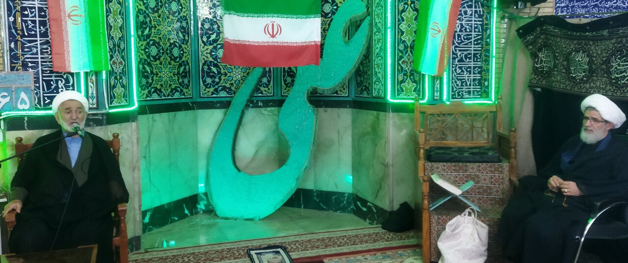 حضرت باقرالعلوم(ع) با راه‌اندازی کلاس‌های درس در ترویج معارف قرآن اهتمام ورزیدند