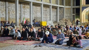 تصاویر/ برگزاری اجتماع حامیان ولایت در روستای ترک آباد اردکان