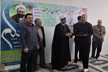 معلمان؛ مربیان نسل ولایت‌مدار در مصاف با دشمن+تصاویر