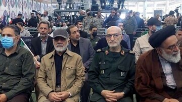 ایران الگوی جدید جنگ در عرصه بین‌المللی است/ الگوی جدید جنگ ایران، راهگشای ملت‌ها است
