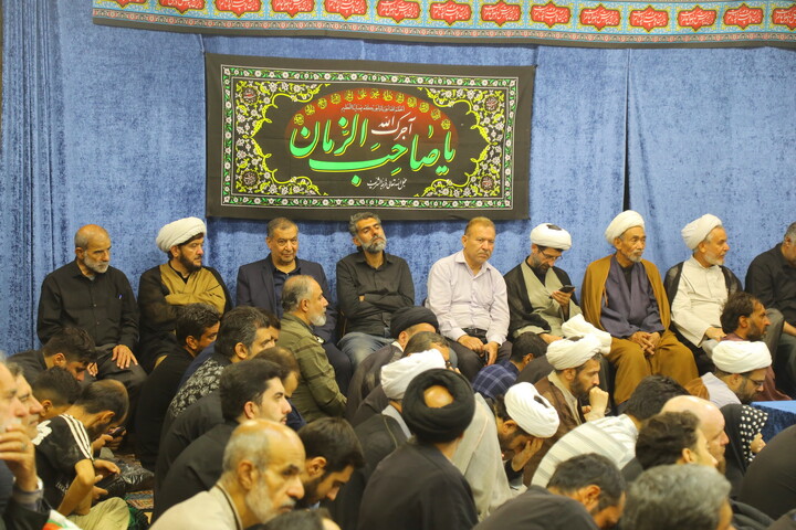 تصاویر/ مراسم عزاداری شهادت حضرت امام محمدباقر (ع) در دفتر آیت‌الله فقیهی