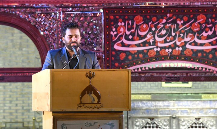 تصاویر/ اولین شب آیین مسلمیه در حرم مطهر حضرت سیدالکریم(ع)