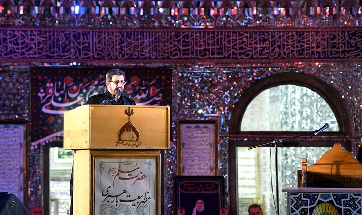 تصاویر/ اولین شب آیین مسلمیه در حرم مطهر حضرت سیدالکریم(ع)