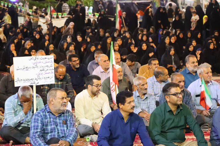 تصاویر/ هشتاد و چهارمین از شب‌های حماسه انتقام خون رهبر شهید انقلاب و بیعت مردم ولایتمدار‌ شهرستان بافق