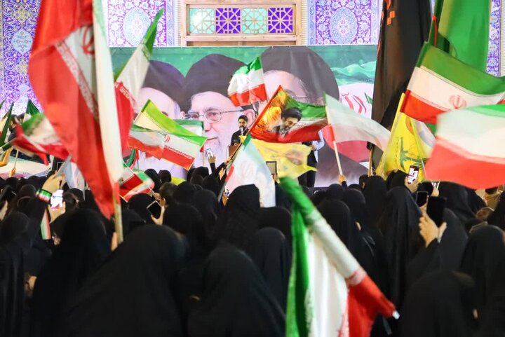 تصاویر/ هشتاد و چهارمین از شب‌های حماسه انتقام خون رهبر شهید انقلاب و بیعت مردم ولایتمدار‌ شهرستان بافق