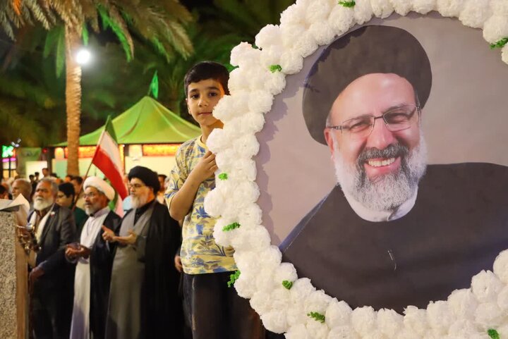 تصاویر/ هشتاد و چهارمین از شب‌های حماسه انتقام خون رهبر شهید انقلاب و بیعت مردم ولایتمدار‌ شهرستان بافق