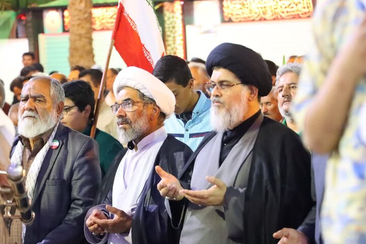 تصاویر/ هشتاد و چهارمین از شب‌های حماسه انتقام خون رهبر شهید انقلاب و بیعت مردم ولایتمدار‌ شهرستان بافق