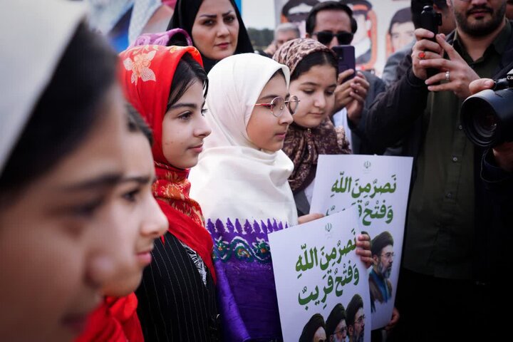تصاویر/ جشنواره کوچ عشایر با محوریت بیعت با مقام معظم رهبری
