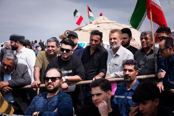 تصاویر/ جشنواره کوچ عشایر با محوریت بیعت با مقام معظم رهبری