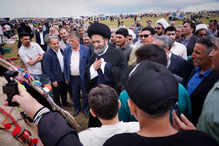 تصاویر/ جشنواره کوچ عشایر با محوریت بیعت با مقام معظم رهبری