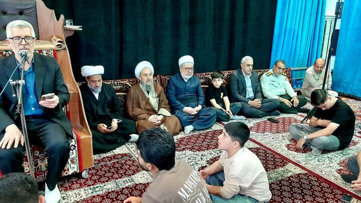 تصاویر/ بزرگداشت سوم خرداد سالروز آزادسازی خرمشهر و یادواره شهدای گرانقدر جنگ ۱۲روزه و رمضان در شاهین دژ