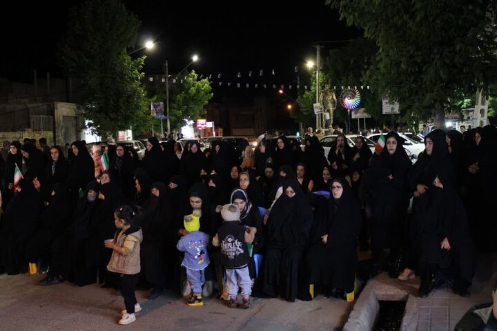 تصاویر/ ایستگاه۸۴  در باروق ظهور تبلور استقامت و پایداری مردم انقلابی در حماسه خیابان