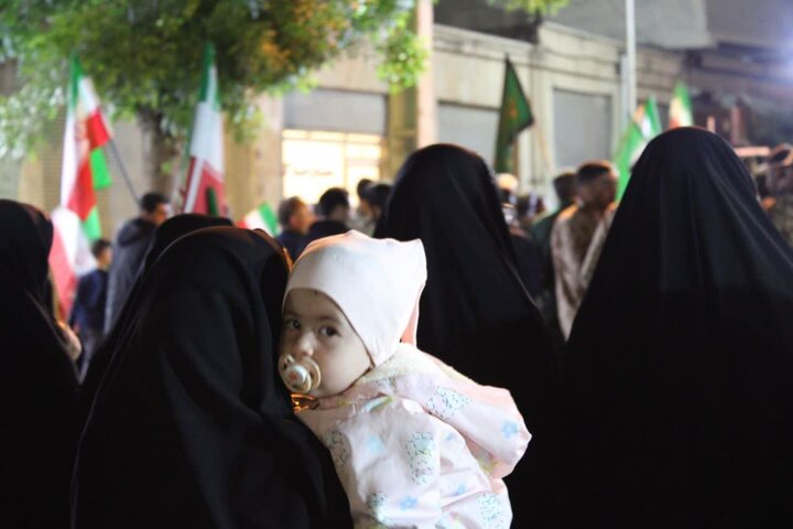 تصاویر/ ایستگاه۸۴  در باروق ظهور تبلور استقامت و پایداری مردم انقلابی در حماسه خیابان