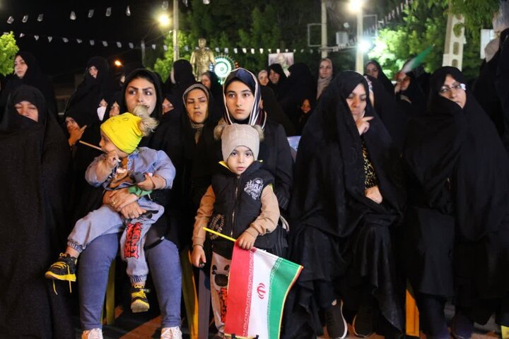تصاویر/ ایستگاه۸۴  در باروق ظهور تبلور استقامت و پایداری مردم انقلابی در حماسه خیابان