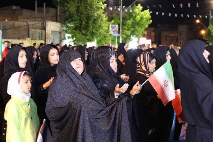 تصاویر/ ایستگاه۸۴  در باروق ظهور تبلور استقامت و پایداری مردم انقلابی در حماسه خیابان