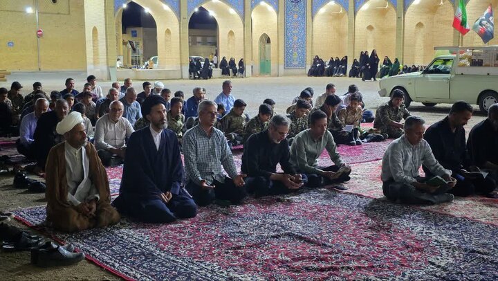 تصاویر/ برگزاری اجتماع حامیان ولایت در روستای ترک آباد اردکان