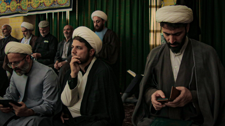 تصاویر/مراسم شهادت امام باقر(ع) همراه با بزرگداشت حجت‌الاسلام بیات برگزار می‌شود