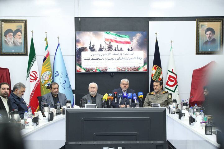 تصاویر/ رونمایی از الواح ثبت شده آثار ملموس و ناملموس جنگ تحمیلی رمضان