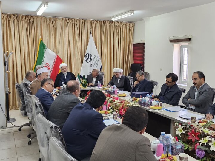 تصاویر/نشست شورای راهبری دانشگاه مذاهب اسلامی (شعبه کردستان) با حضور ریاست عالی دانشگاه
