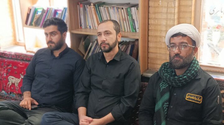 تصاویر/ آئین گلباران گلزار شهدا که به مناسبت سوم خرداد مصادف با سالروز آزادسازی خرمشهر