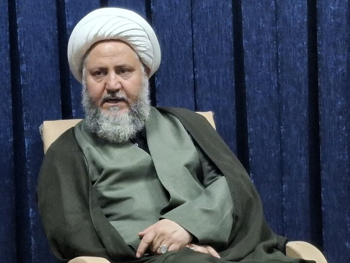 تصاویر/دیدار اعضای کانون بسیج وکلاء شهرستان با امام جمعه آران وبیدگل