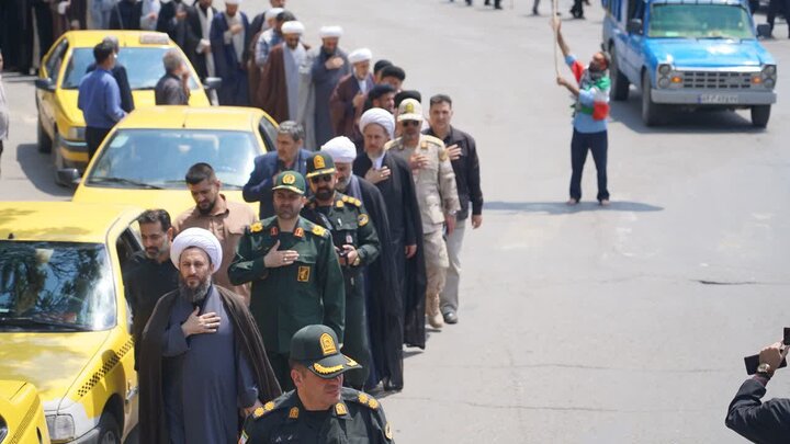 تصاویر/ مراسم دسته عزاداری خیابانی مردم شهرستان دارالمومنین خوی به مناسبت روز شهادت امام محمد باقر(ع)