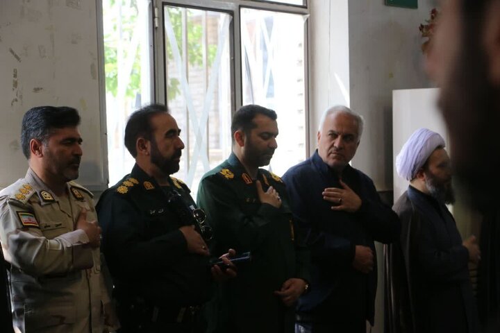 تصاویر/ مراسم دسته عزاداری خیابانی مردم شهرستان دارالمومنین خوی به مناسبت روز شهادت امام محمد باقر(ع)