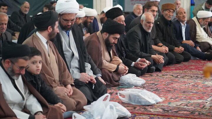 تصاویر/ مراسم دسته عزاداری خیابانی مردم شهرستان دارالمومنین خوی به مناسبت روز شهادت امام محمد باقر(ع)