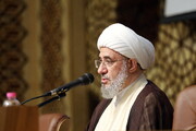 غیر معمولی حالات میں رہبر کا انتخاب انقلابِ اسلامی کے معجزات میں سے تھا