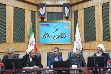 تصاویر/ نشست برنامه‌ریزی برنامه‌های دهه امامت و ولایت در کرمانشاه