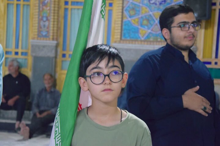 تصاویر / هشتاد و دومین شب حضور مردم انقلابی آران و بیدگل در خیابان‌ها و میدان‌های شهر