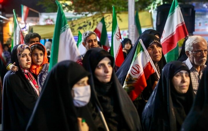 تصاویر/ تجمع حامیان وطن در منطقه ۱۳ تهران