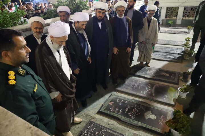 تصاویر/ حضور نماینده ولی فقیه در راهپیمایی و اجتماع پرشور بندپی شرقی