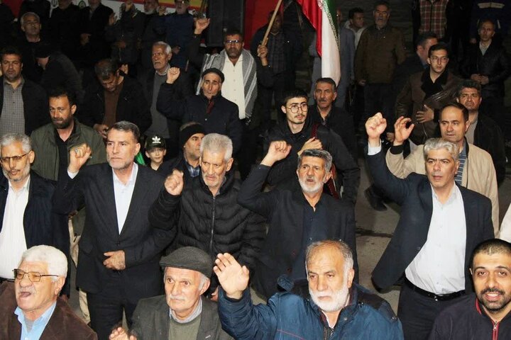 تصاویر/ هشتاد و پنجمین حضور میدانی مردم ماکو در دفاع از نظام اسلامی