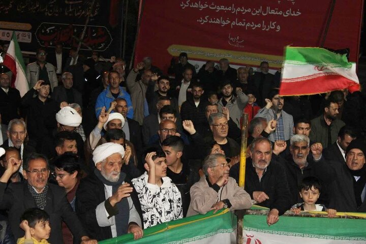 تصاویر/ هشتاد و پنجمین حضور میدانی مردم ماکو در دفاع از نظام اسلامی