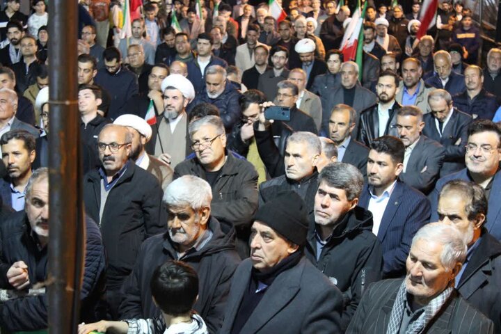 تصاویر/ هشتاد و پنجمین حضور میدانی مردم ماکو در دفاع از نظام اسلامی