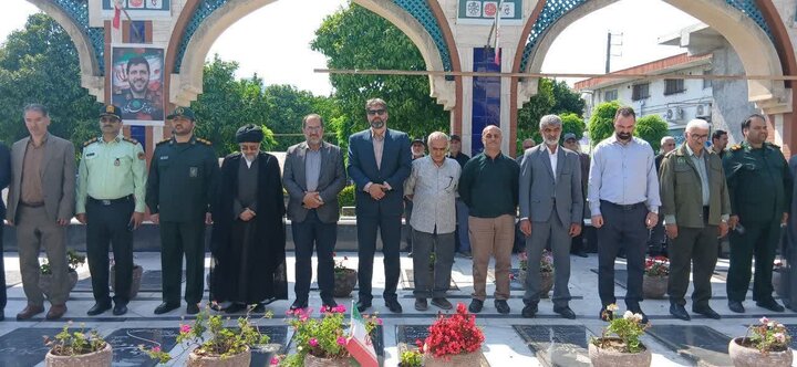 تصاویر/ بزرگداشت شهادت جانباز دفاع مقدس، با حضور امام جمعه شهرستان تنکابن