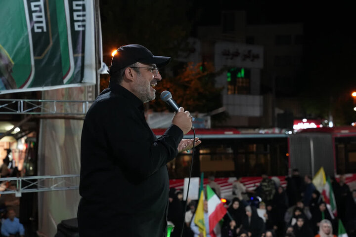 تصاویر/ تجدید میثاق مردم انقلابی محله میدان خراسان