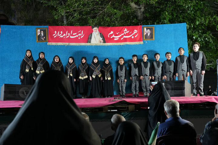 تصاویر/ حضور حماسی و مردمی در میدان رازی( گمرک )
