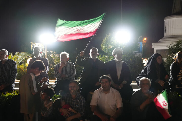 تصاویر/ حضور حماسی و مردمی در میدان رازی( گمرک )