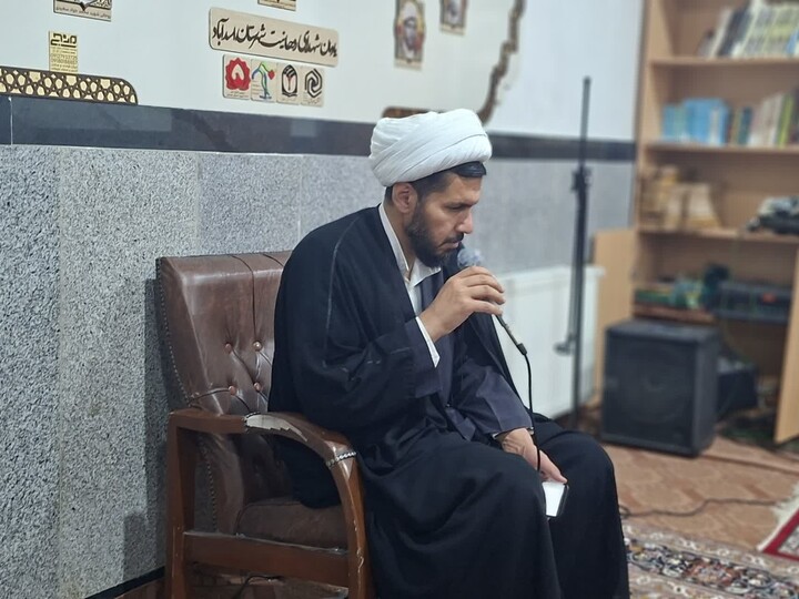 تصاویر / برگزاری مراسم شهات امام باقر(ع) در مدرسه علمیه صاحب‌الزمان(عج) اسدآباد