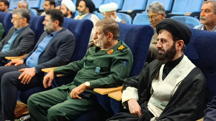 تصاویر / آئین گردهمایی رزمندگان دفاع مقدس هشت ساله