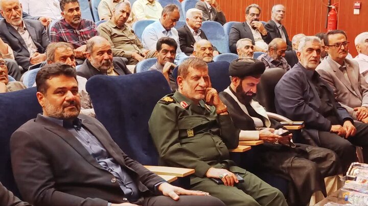 تصاویر / آئین گردهمایی رزمندگان دفاع مقدس هشت ساله